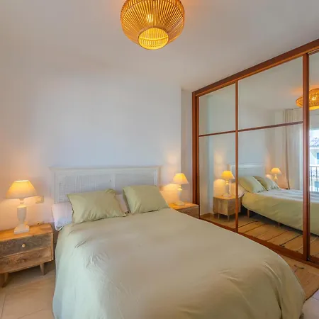 Casa Con Jardin, Piscina, Pista Padel * Ταρίφα