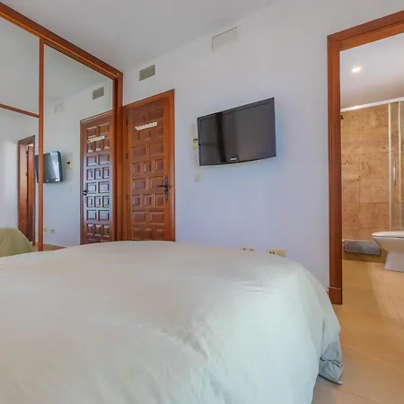 Casa Con Jardin, Piscina, Pista Padel