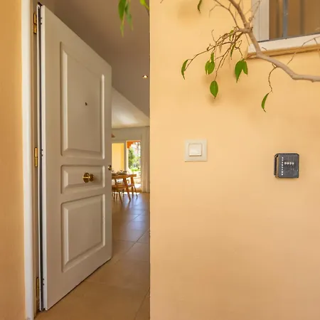 Διαμέρισμα Casa Con Jardin, Piscina, Pista Padel