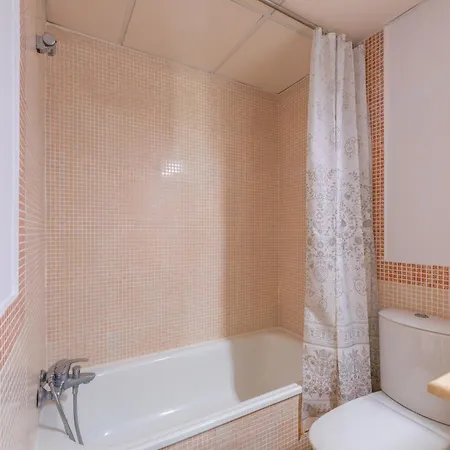 Daire Casa Con Jardin, Piscina, Pista Padel Tarifa